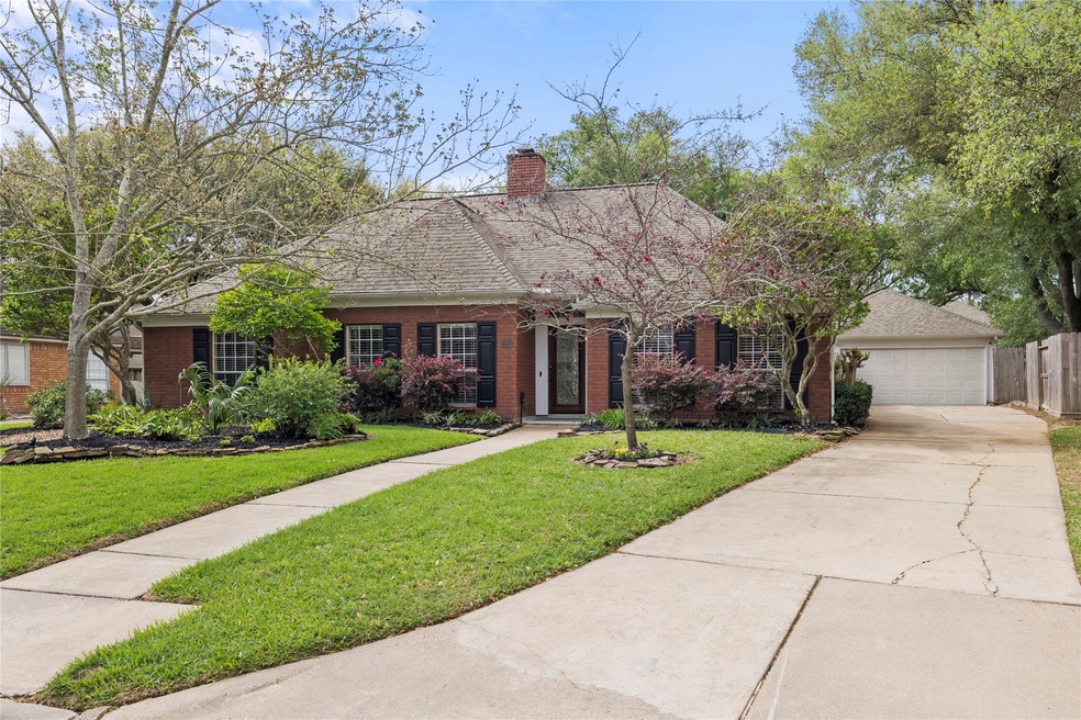 15931 Ivy Bridge Ln, Houston, TX 77095 - photo 1