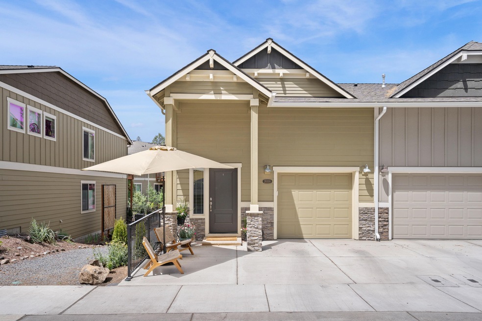 20330 Shire Ln, Bend, OR 97702 - photo 1