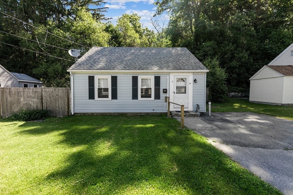 24 Chicopee St, Worcester, MA 01602 - photo 1