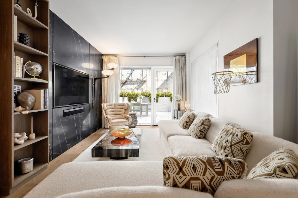 Sold $3,495,000 • Co-Listing Agent