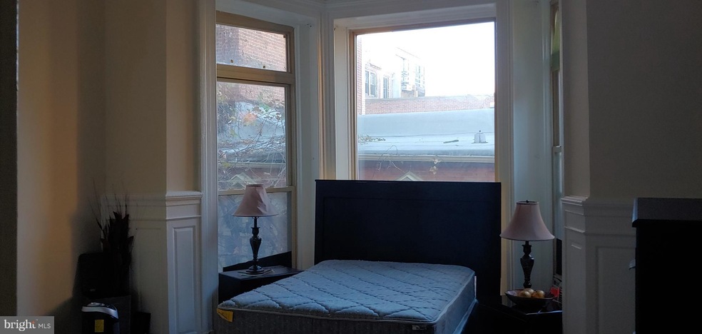 6 E Franklin St unit 2, Baltimore, MD 21202 - photo 1