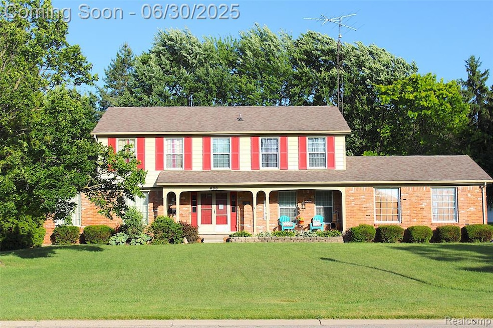 Coming Soon $370,000