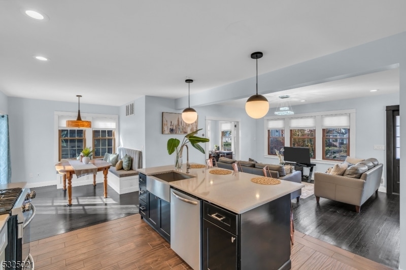 913 Stelle Ave unit 15, Plainfield, NJ 07063 - photo 1