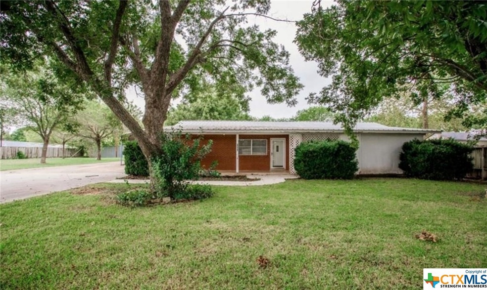 1403 Harris Hill Rd, San Marcos, TX 78666 - photo 1