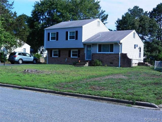 WELCOME HOME - 1532sq ft  3 BEDROOM/ 1.5 BATH, FAM