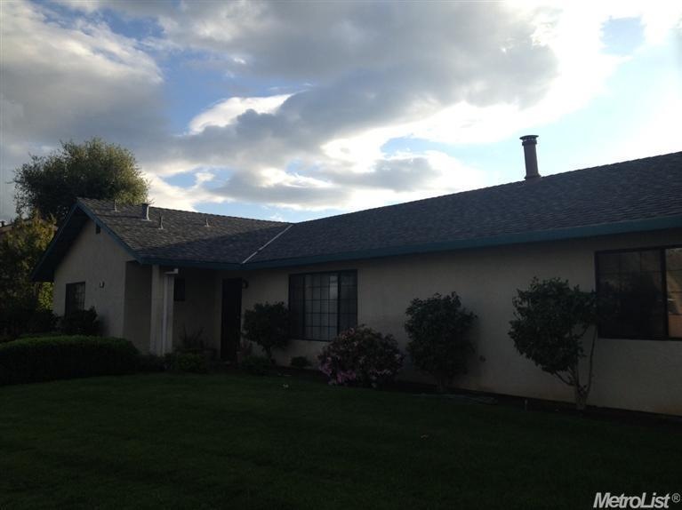 38 Willowood Dr, Oakdale, CA 95361 - photo 1