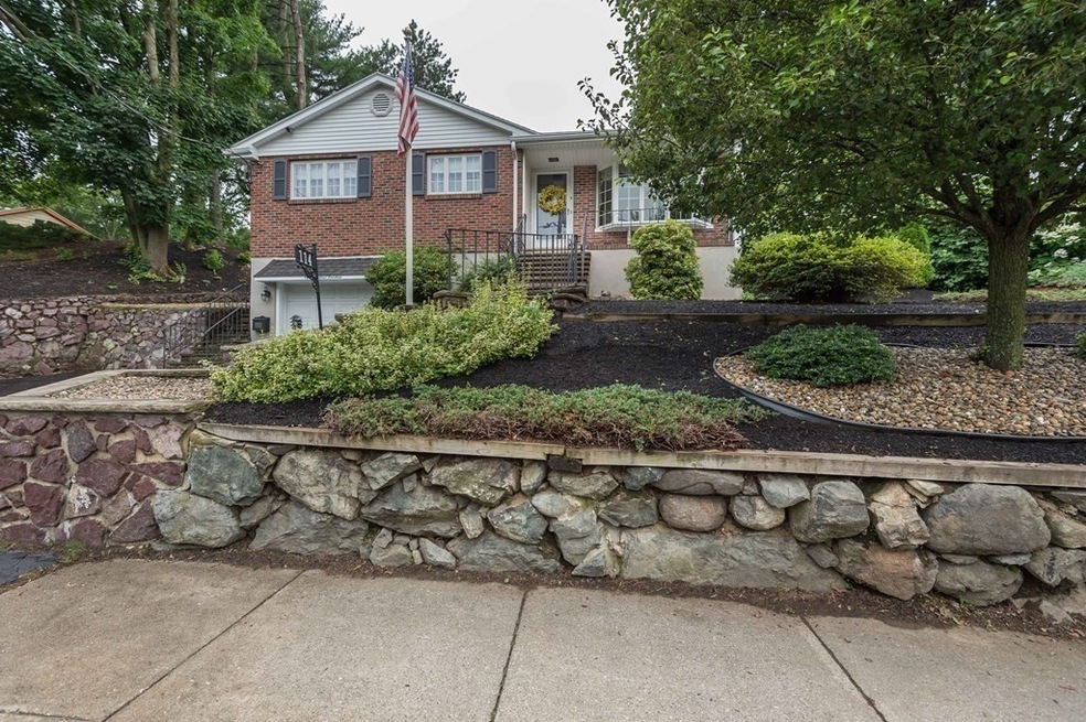 114 Main St, Winchester, MA 01890 - photo 1