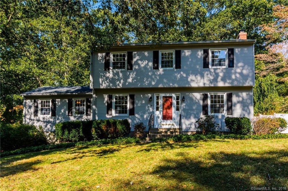 3 Jefferson Dr, East Lyme, CT 06333 - photo 1