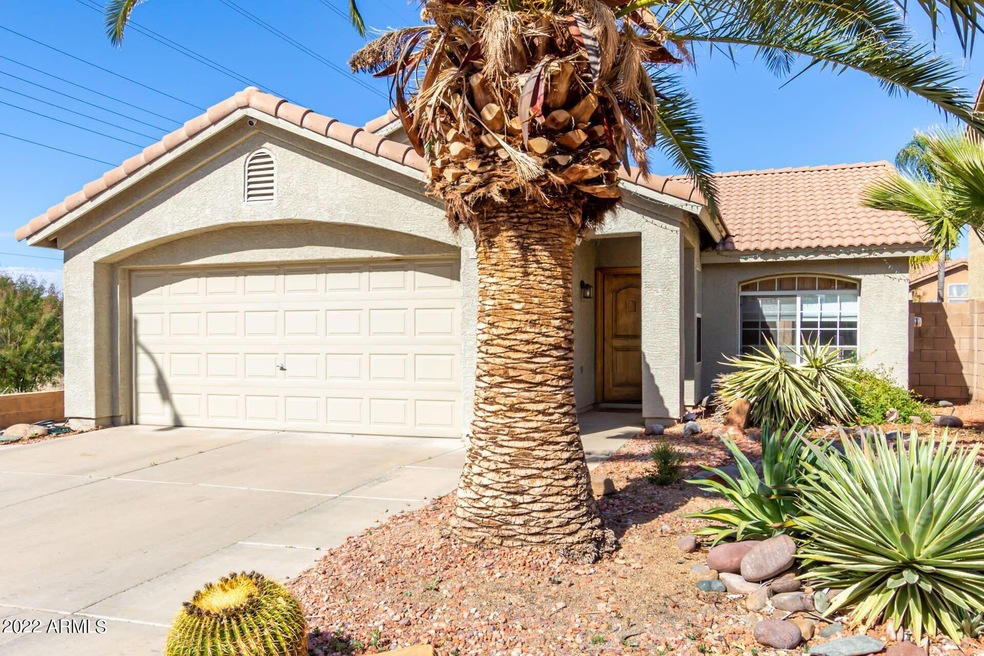Listing_1076771_Photo_1_ID410407107