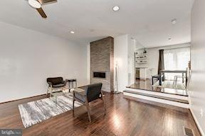 3614 Buckeye Ct, Fairfax, VA 22033 - photo 1