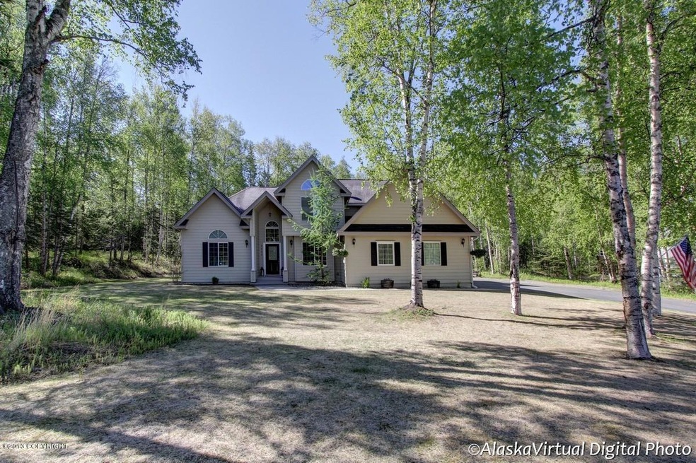 large lot has lots of trees for privacy