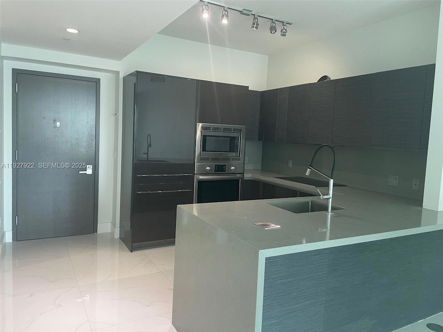 The Bond At Brickell unit 1607, Miami, FL 33131 - photo 1