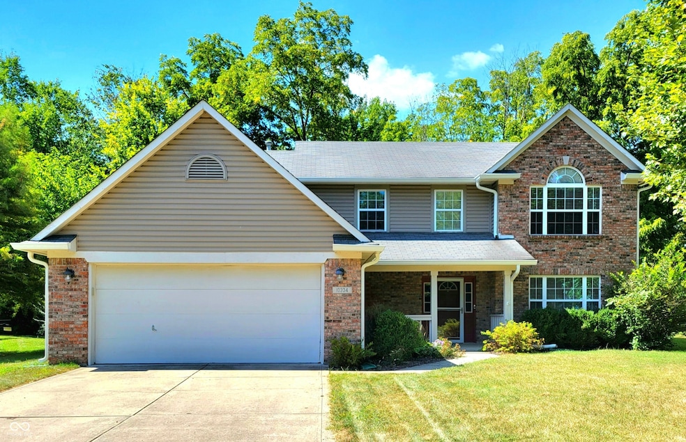 10334 Hillsborough Dr, Fishers, IN 46037 - photo 1