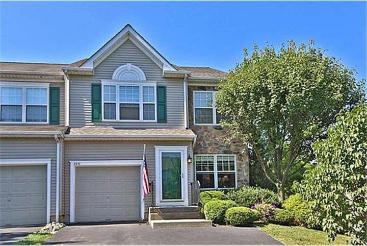 2610 Fallow Hill Ln, Jamison, PA 18929 - photo 1