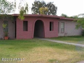 1126 N MARCH CIR