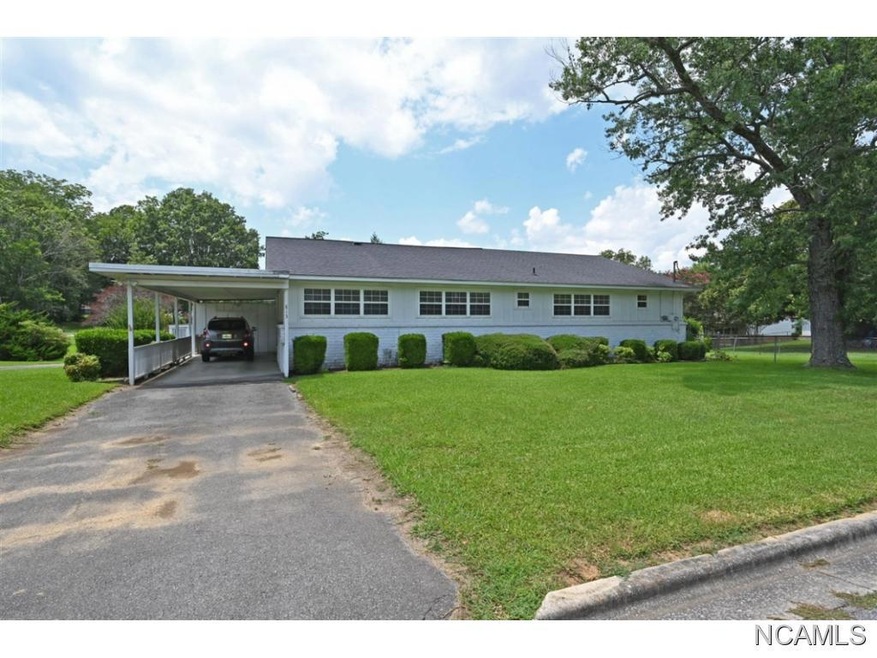 813 Meadowview Dr NE, Cullman, AL 35055 - photo 1