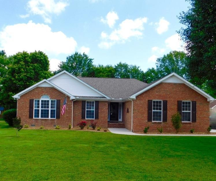 180 Regalwood Dr, Manchester, TN 37355 - photo 1