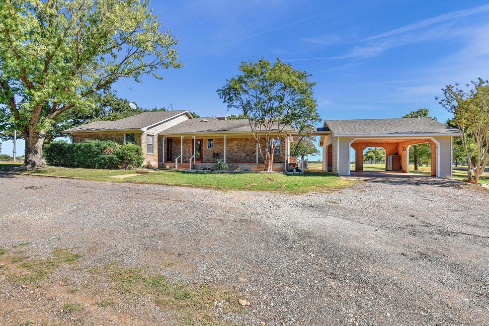 20167 Us Highway 377, Whitesboro, TX 76273 - photo 1