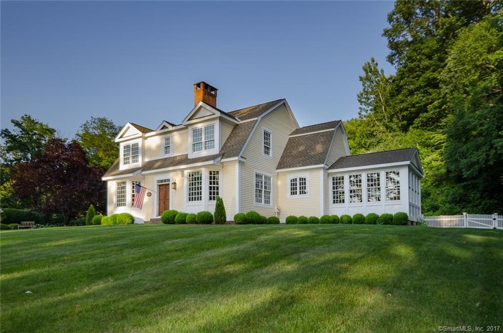 915 Tryon St, South Glastonbury, CT 06073 - photo 1