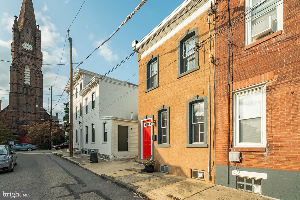 4531 Smick St, Philadelphia, PA 19127 - photo 1