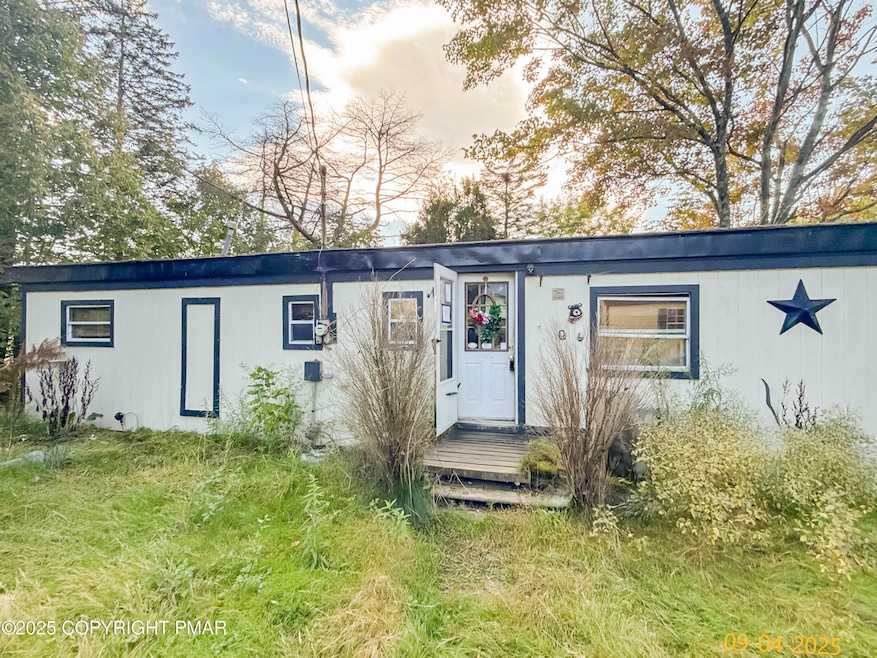 473 Cortez Rd, Jefferson Township, PA 18436 - photo 1