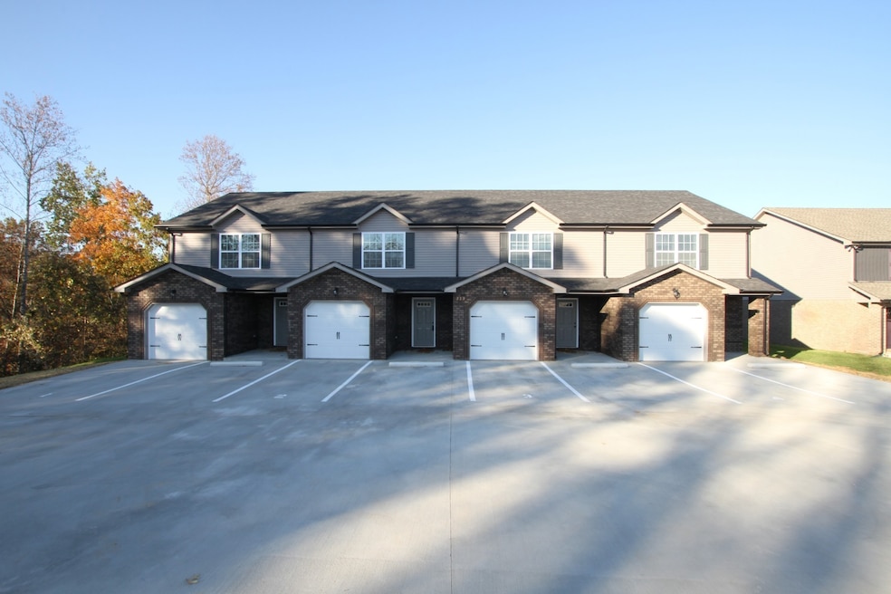 For Rent $1,425/month