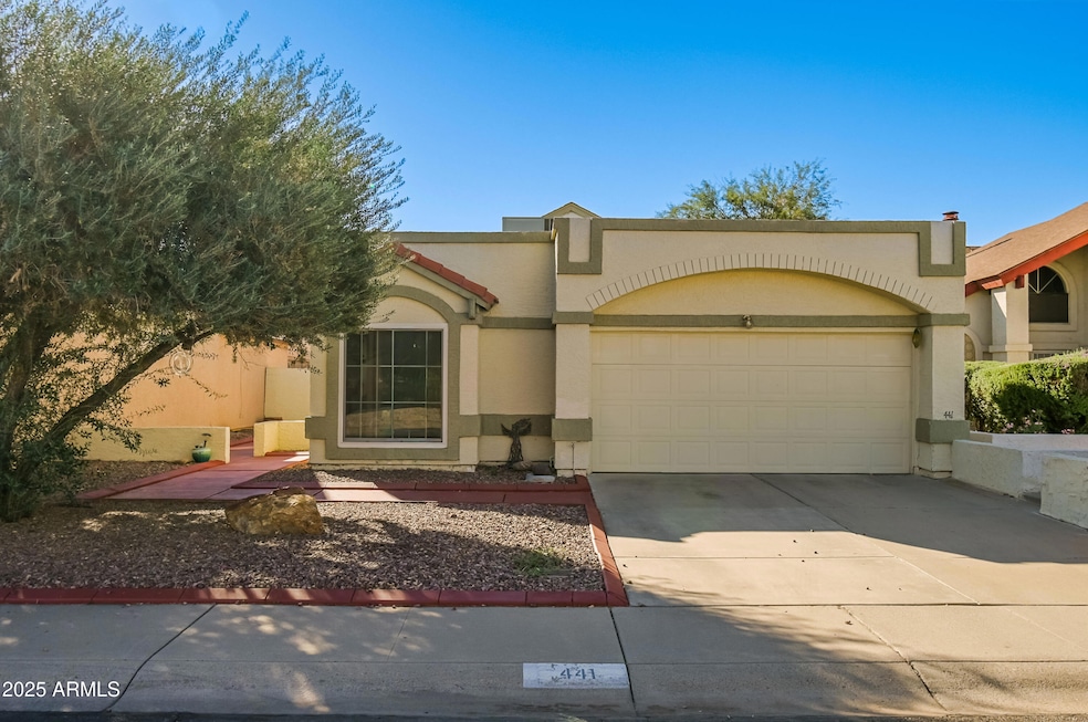 441 E Topeka Dr, Phoenix, AZ 85024 - photo 1