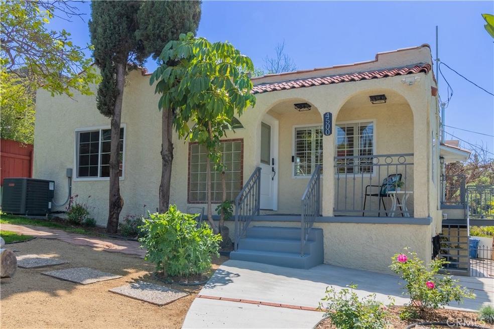 Under Contract $1,295,000