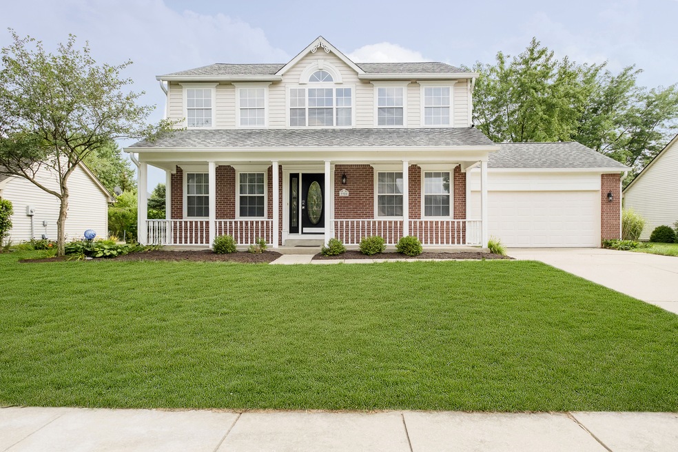 9900 Youngwood Ln, Fishers, IN 46038 - photo 1