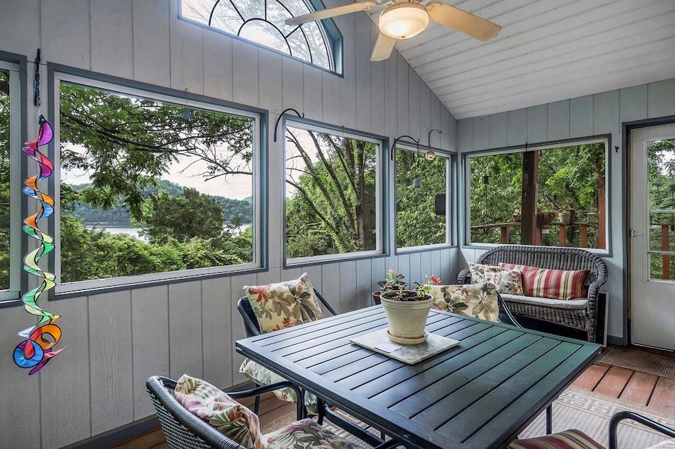 Under Contract $279,500