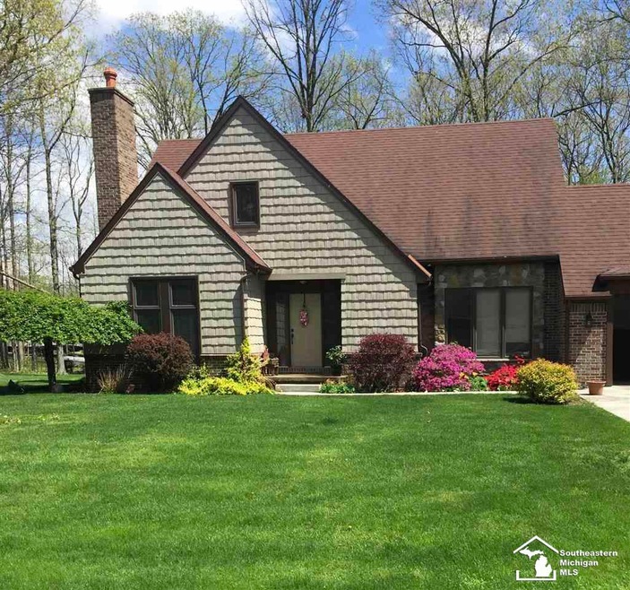 8610 Joann Dr, Newport, MI 48166 - photo 1