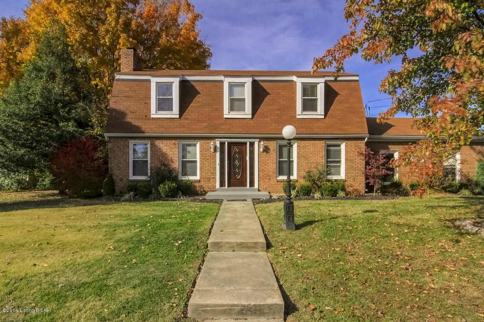 0049_50_51Real-Estate01