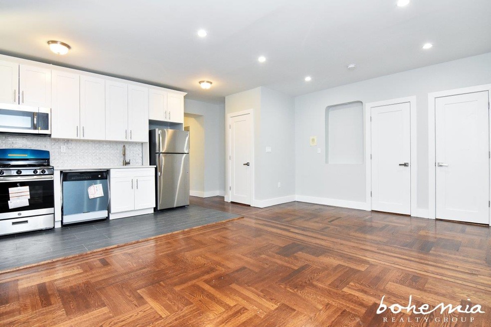 4395 Broadway unit 3F, New York, NY 10040 - photo 1