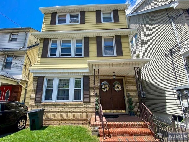 141 Maple St unit 2, Kearny, NJ 07032 - photo 1