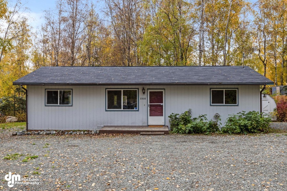 20.   Exterior Front-ELKO8148-FULL