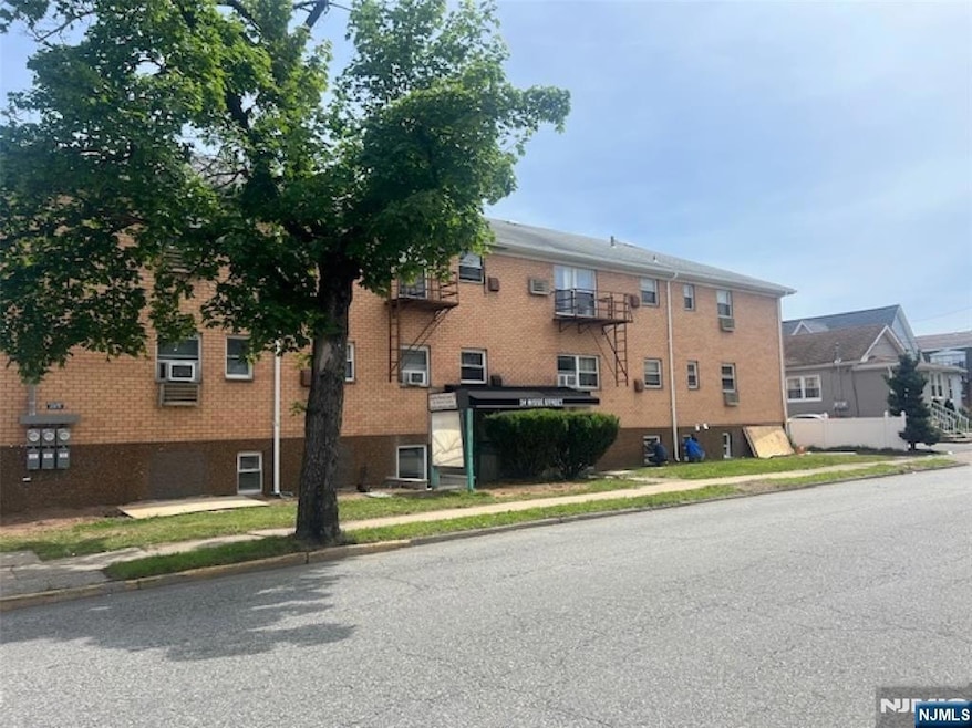 For Rent $3,250/month • Co-Listing Agent
