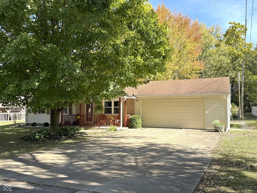 502 Shady Ln, Crawfordsville, IN 47933 - photo 1