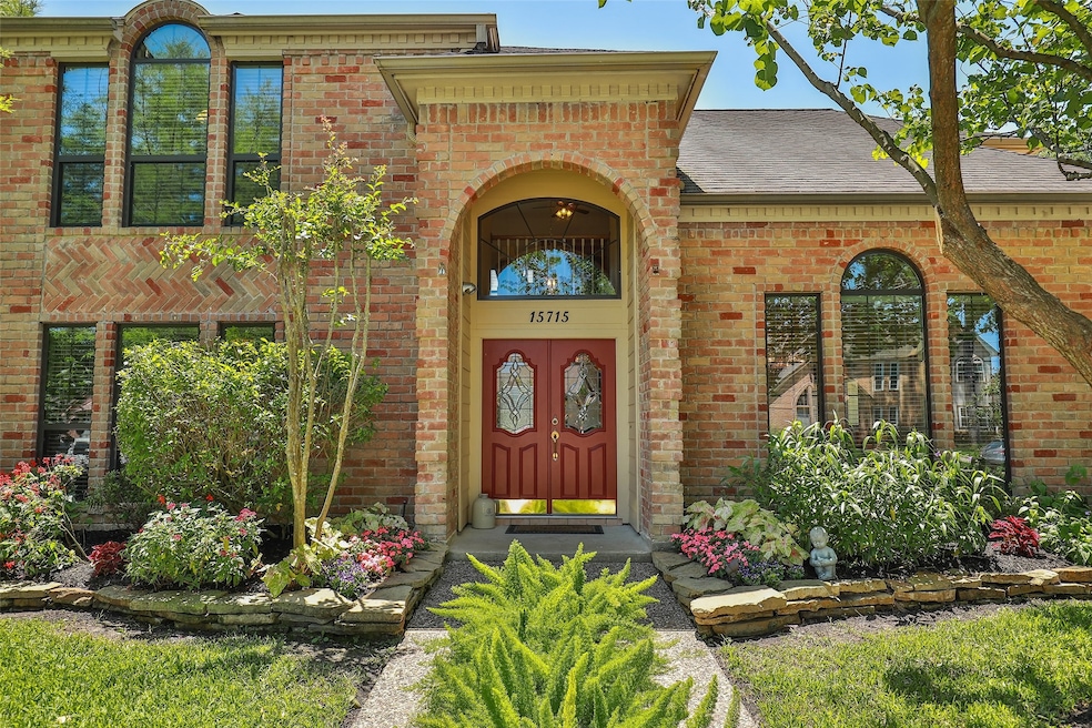 15715 Sweetwater Creek Dr, Houston, TX 77095 - photo 1