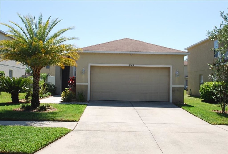 9644 Simeon Dr, Land O Lakes, FL 34638 - photo 1