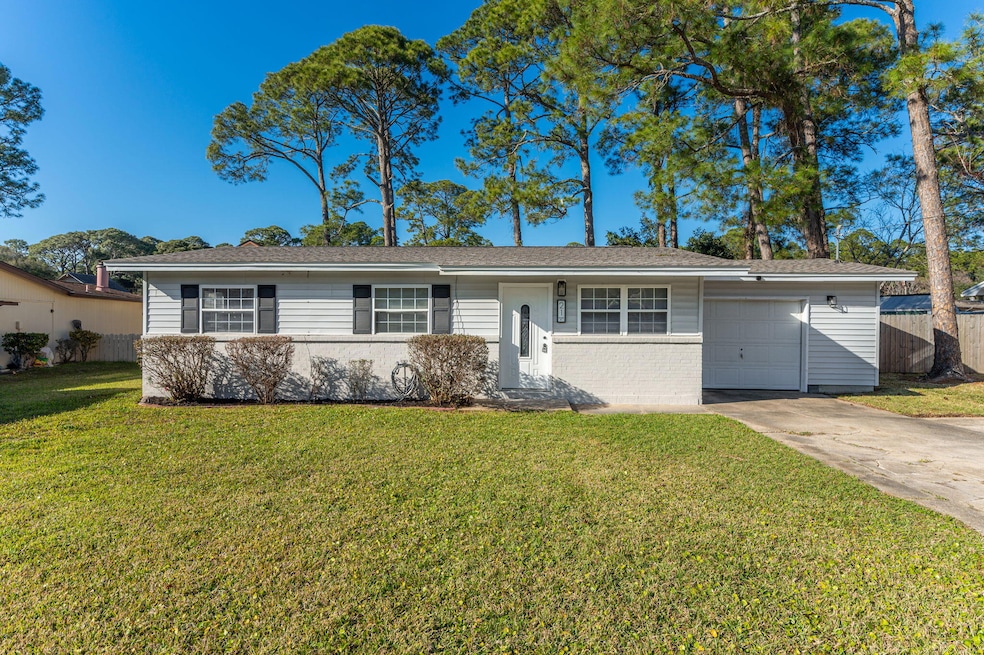 21 Kohler Dr, Mary Esther, FL 32569 - photo 1