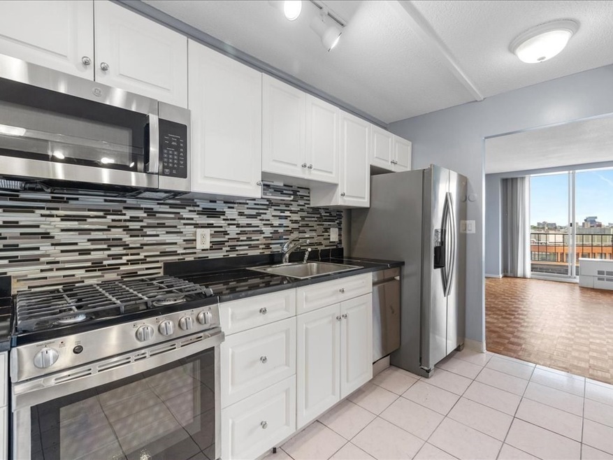 44 Washington St unit 1113, Brookline, MA 02445 - photo 1