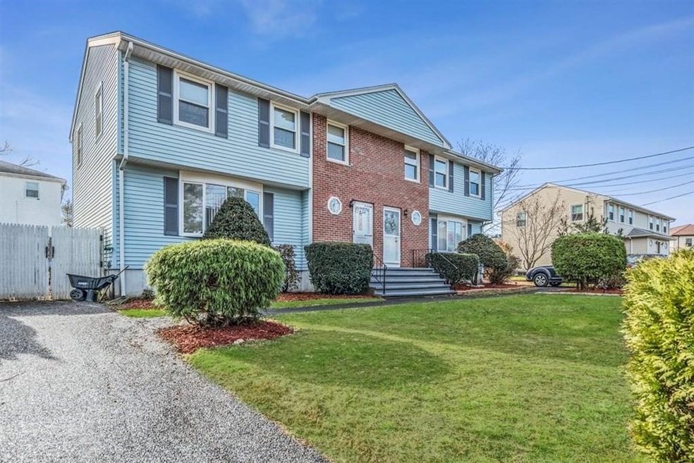 14 Marsh Dr unit B, Taunton, MA 02780 - photo 1