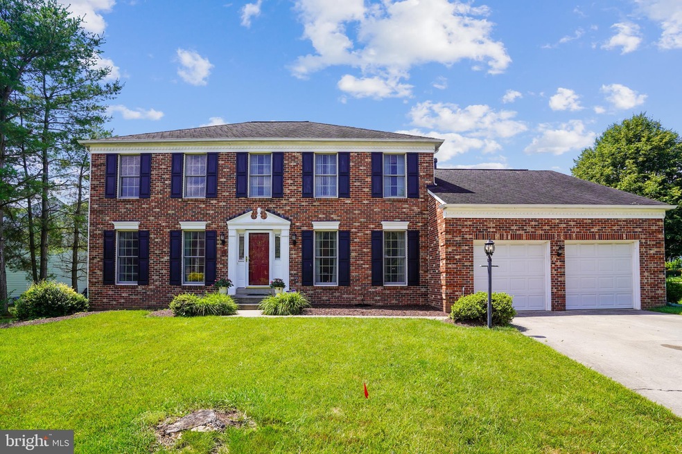 11228 Minstrel Tune Dr, Germantown, MD 20876 - photo 1