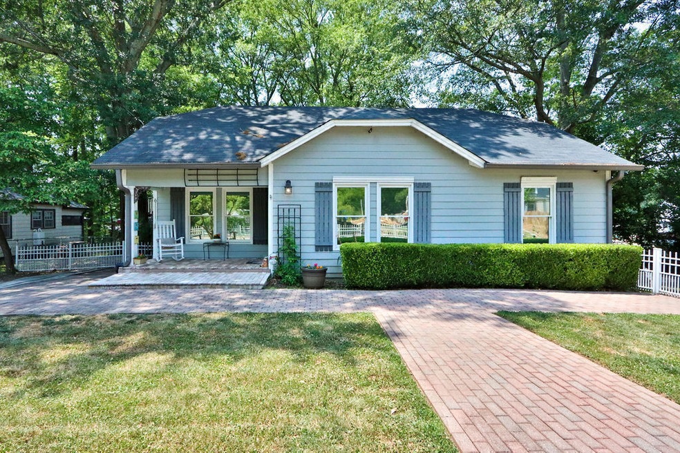 Sold $432,000 • Co-Listing Agent