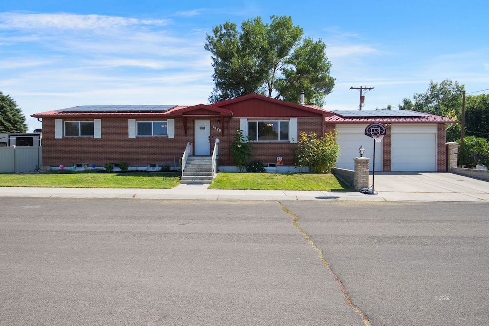 Sold $399,999