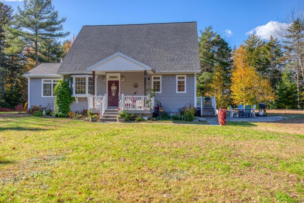 44 Moffat Ln, Boothbay Harbor, ME 04538 - photo 1