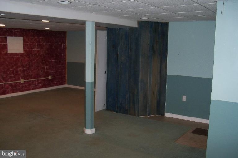 10103 Eggbornsville Rd, Rixeyville, VA 22737 - photo 1