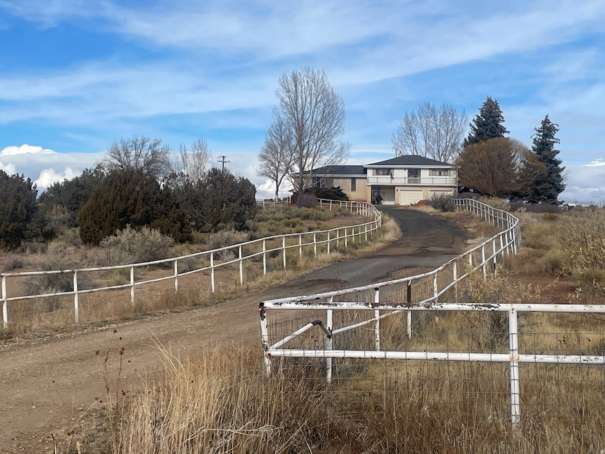 3188 W 2500 N, Roosevelt, UT 84066 - photo 1