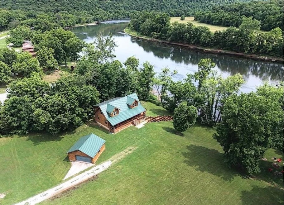 Sold $800,000
