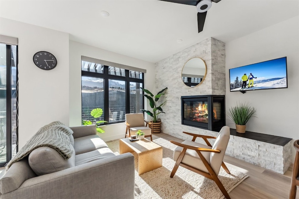 For Sale $995,000
